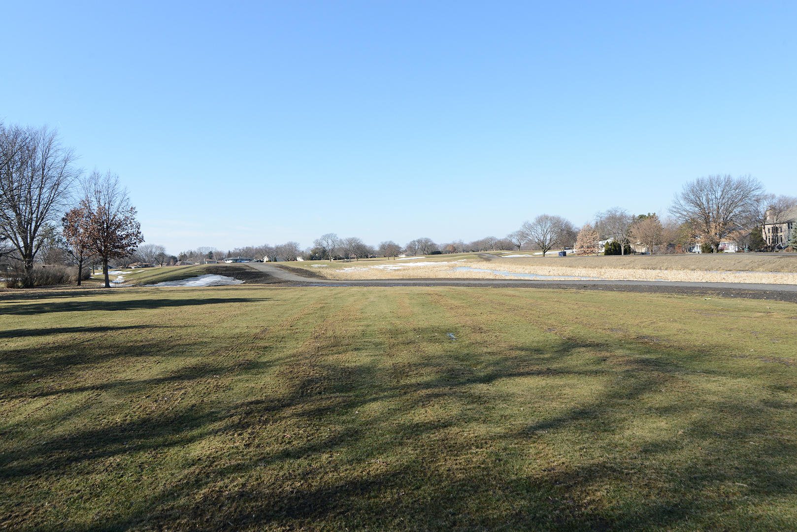 400 Cardinal Drive, Bloomingdale, IL 60108