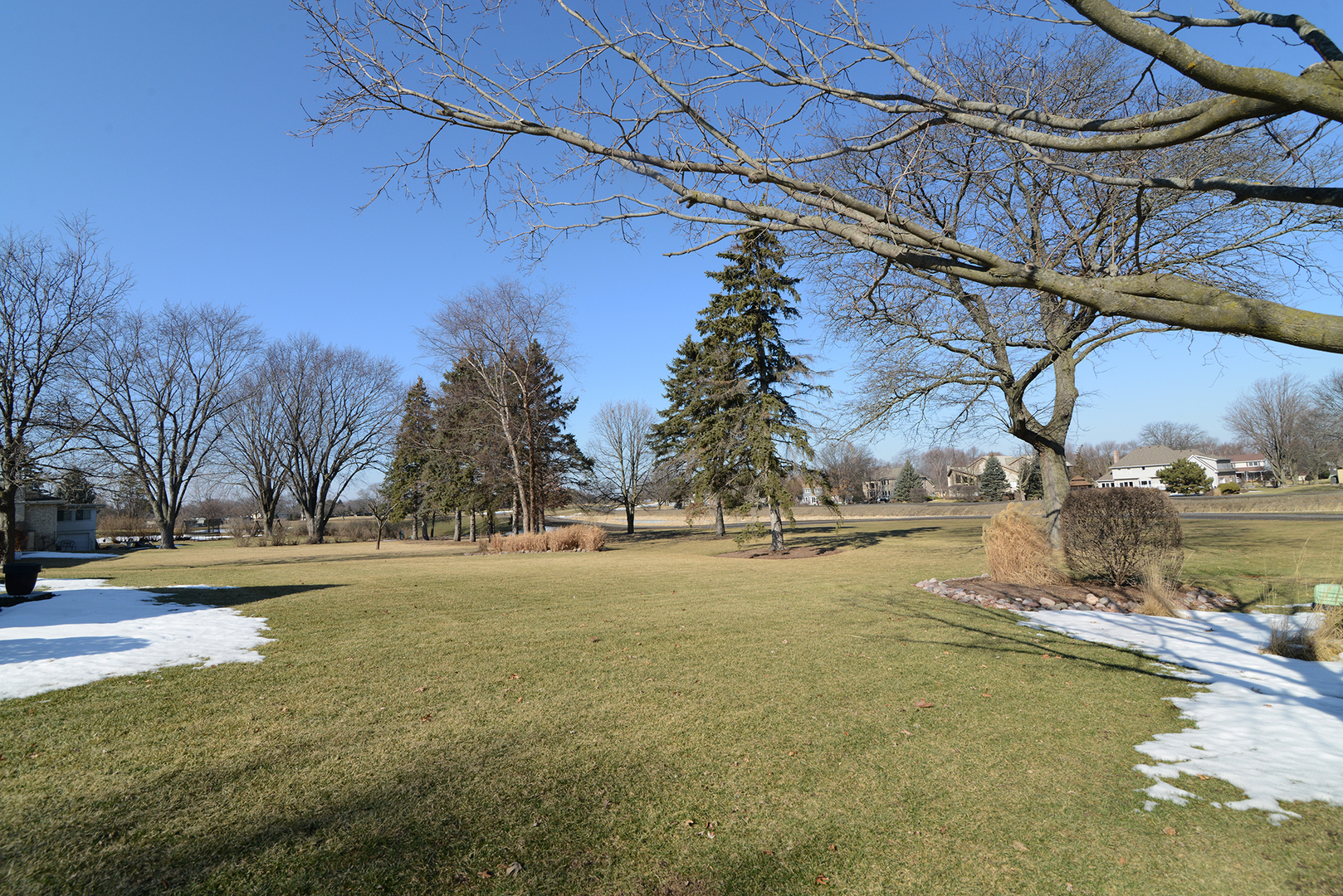 400 Cardinal Drive, Bloomingdale, IL 60108