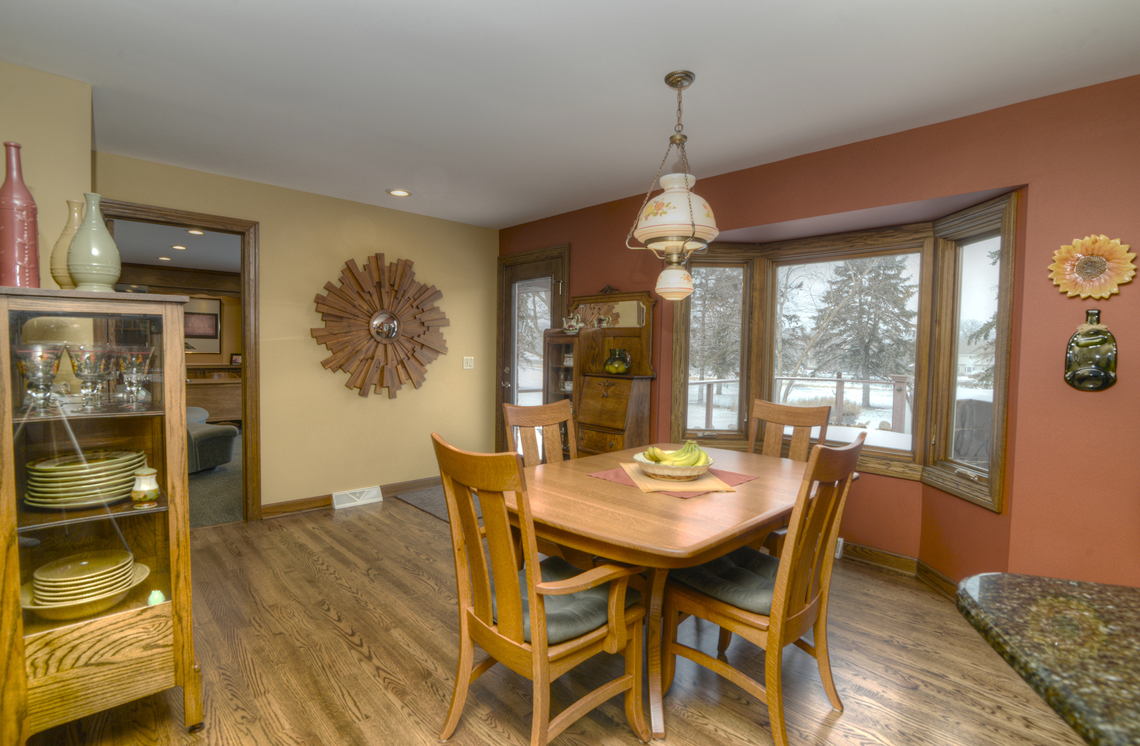 400 Cardinal Drive, Bloomingdale, IL 60108