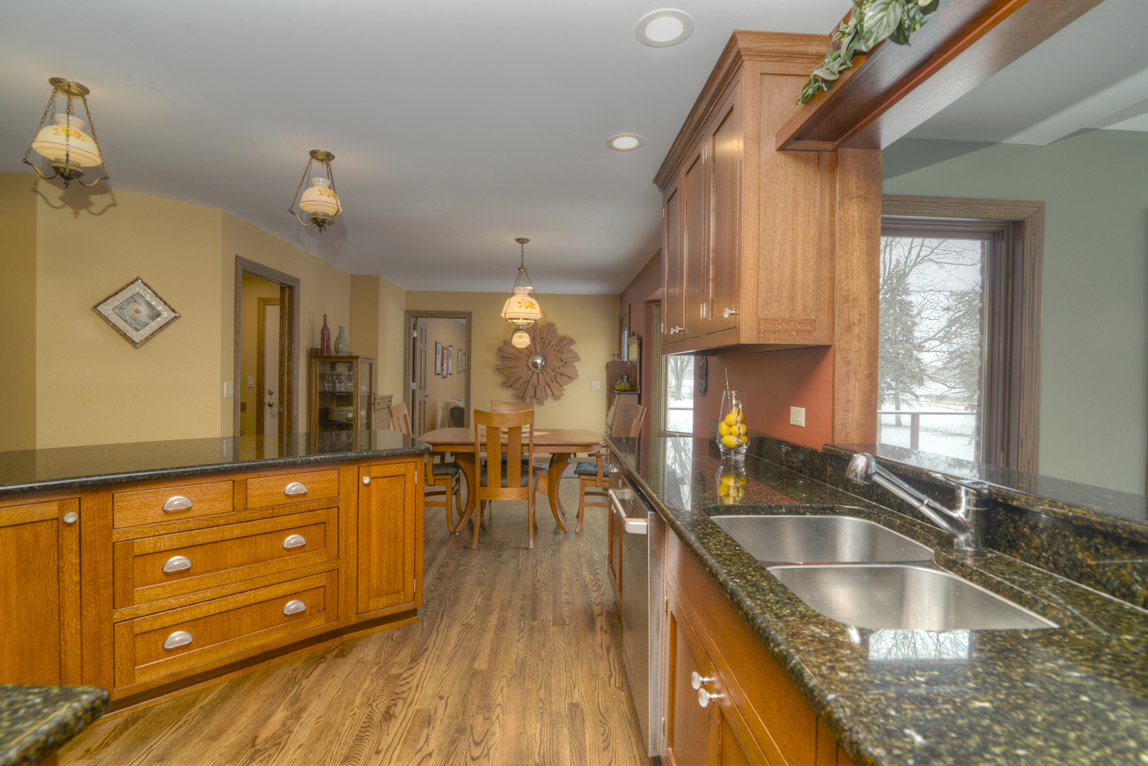 400 Cardinal Drive, Bloomingdale, IL 60108