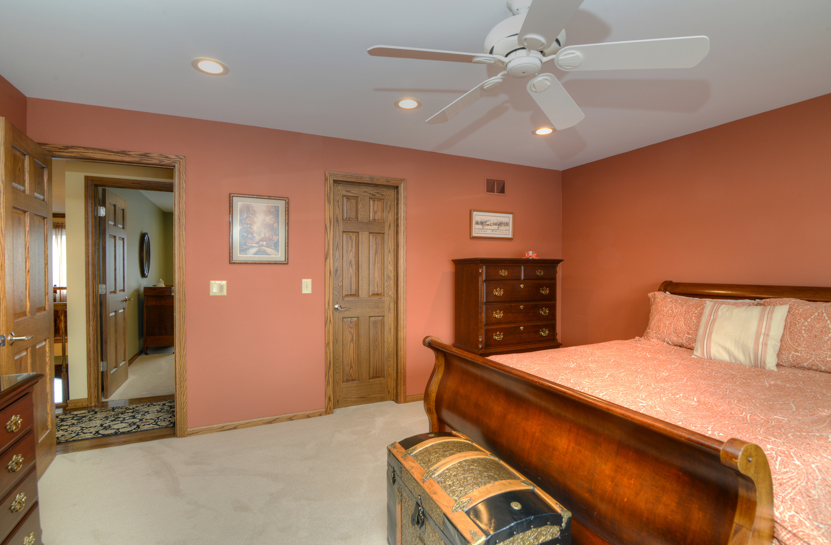 400 Cardinal Drive, Bloomingdale, IL 60108