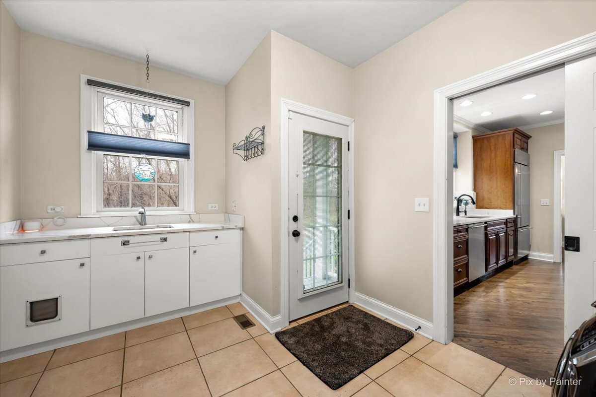 39691 Orchard Bluff Lane, Wadsworth, IL 60083