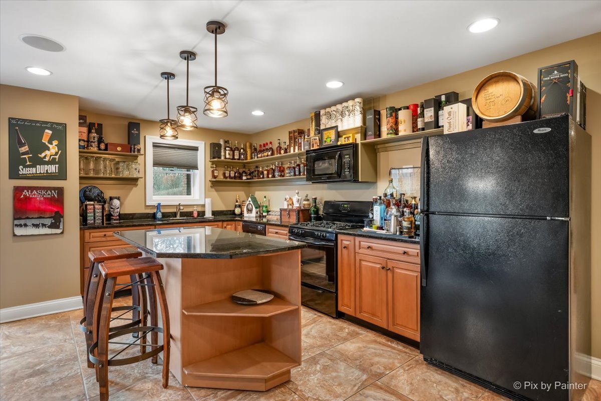 39691 Orchard Bluff Lane, Wadsworth, IL 60083