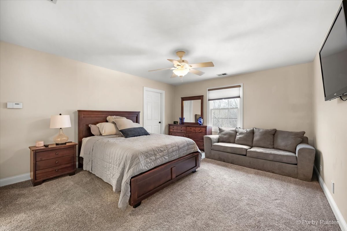 39691 Orchard Bluff Lane, Wadsworth, IL 60083