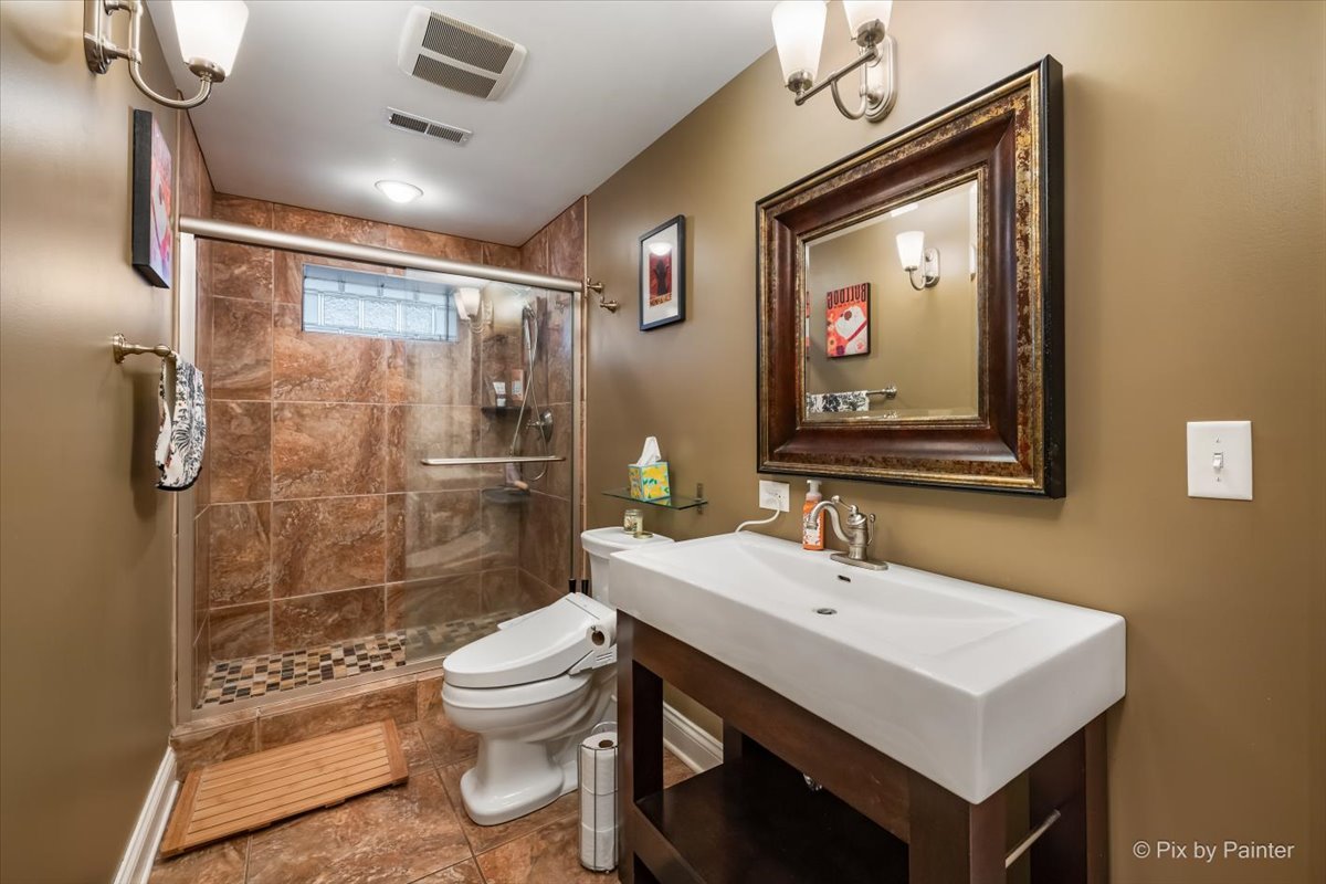 39691 Orchard Bluff Lane, Wadsworth, IL 60083