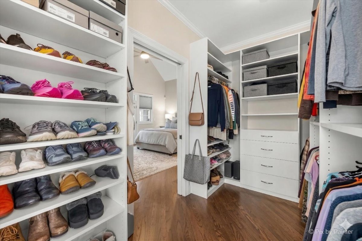 39691 Orchard Bluff Lane, Wadsworth, IL 60083