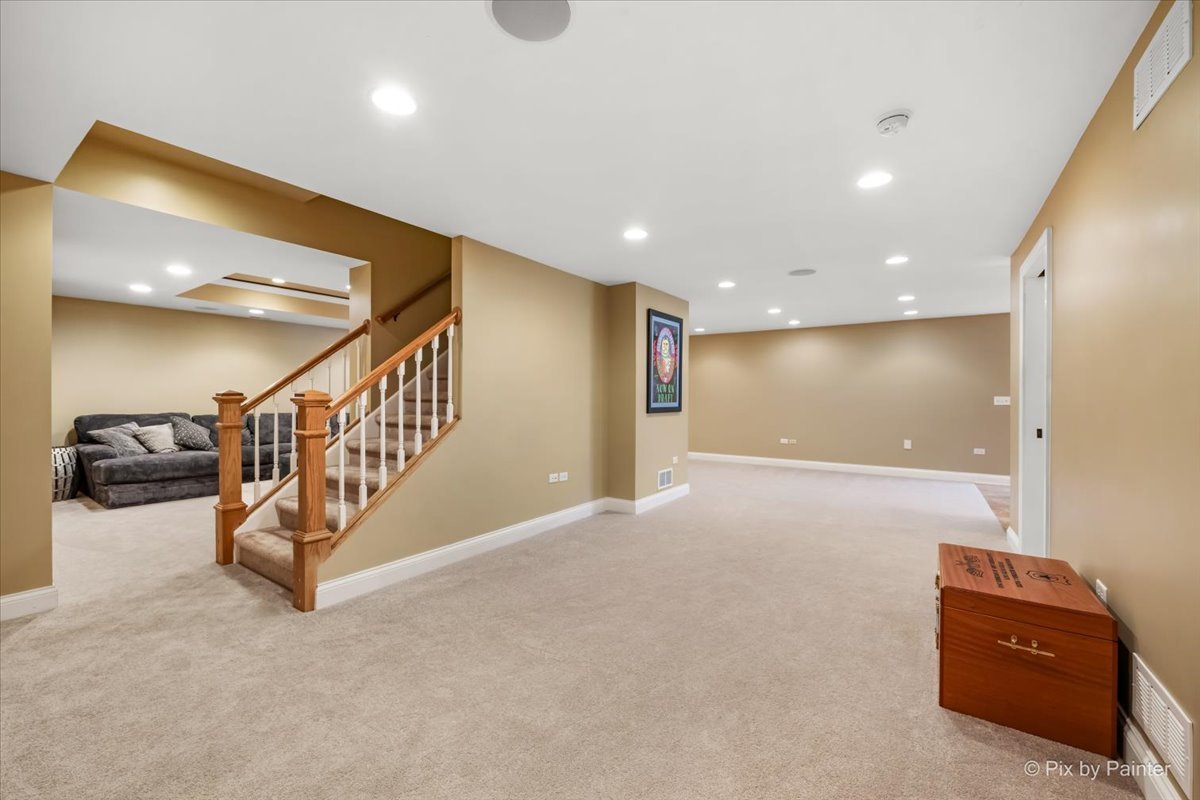 39691 Orchard Bluff Lane, Wadsworth, IL 60083