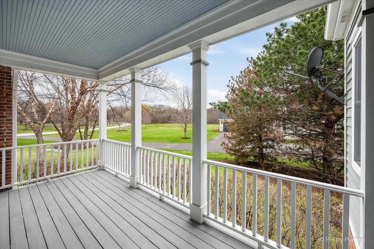 39691 Orchard Bluff Lane, Wadsworth, IL 60083