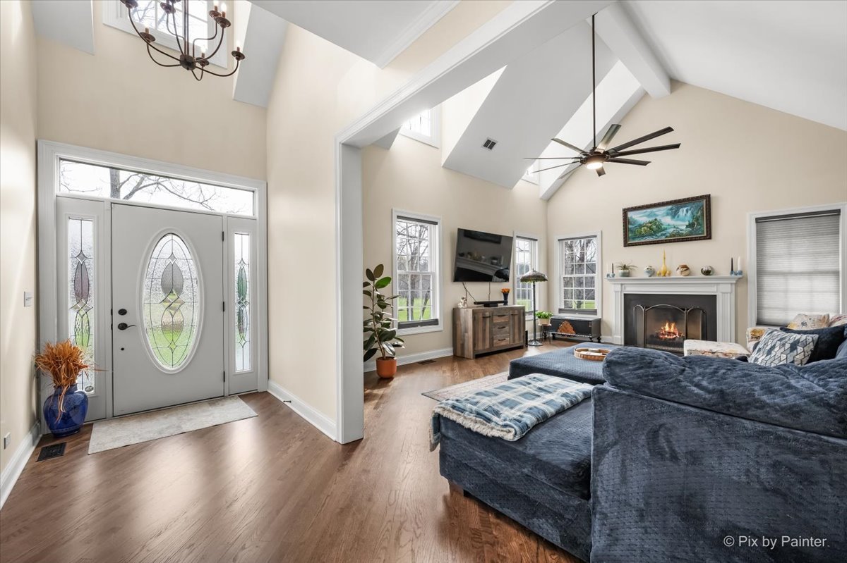 39691 Orchard Bluff Lane, Wadsworth, IL 60083