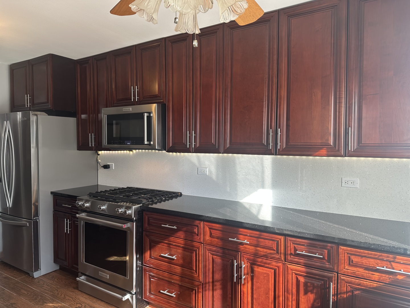 Schaumburg, IL 60193