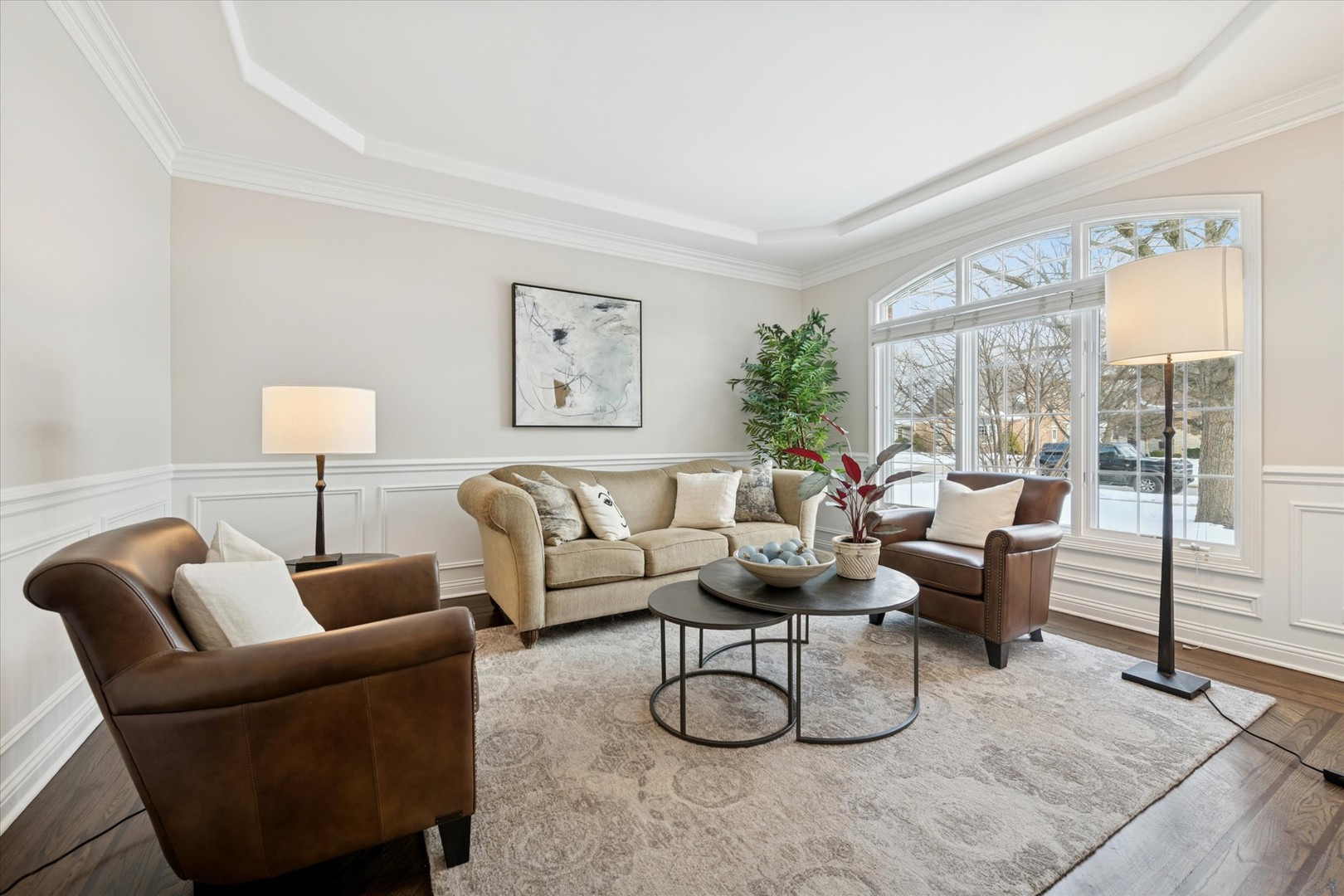 146 N Walnut Street, Elmhurst, IL 60126