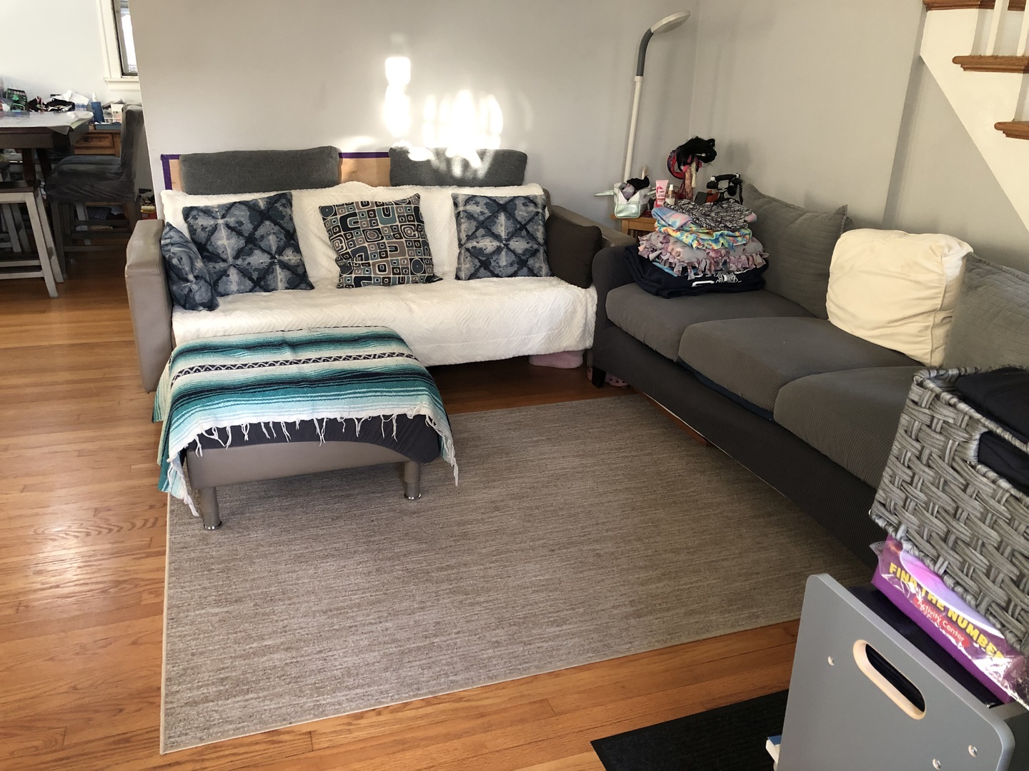 9545 S Troy Avenue, Evergreen Park, IL 60805