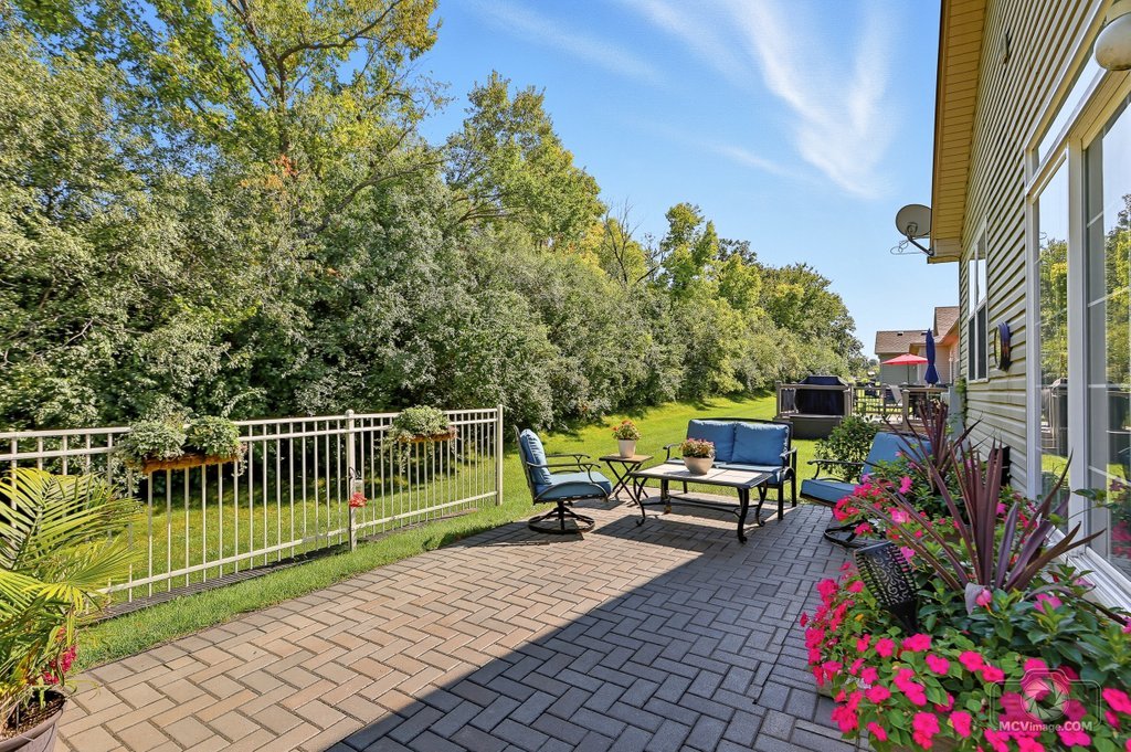 16937 Mendota Drive, Lockport, IL 60441