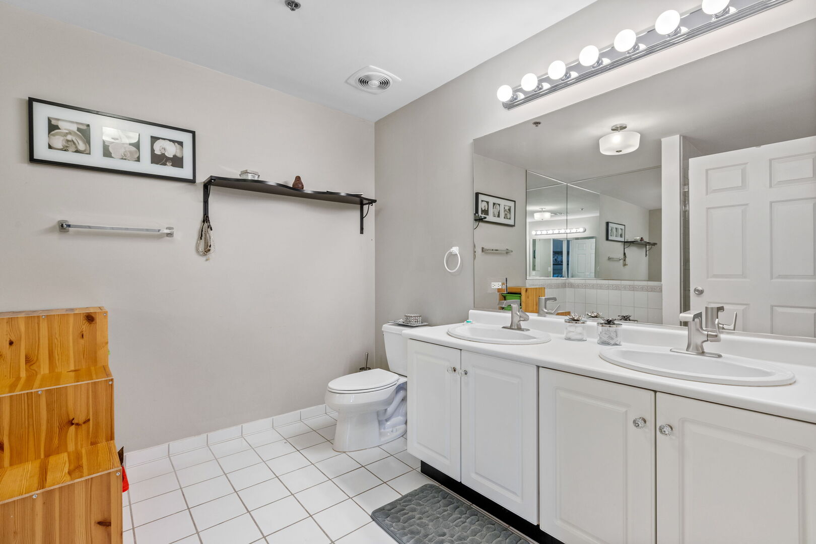 140 Manchester Drive #408, Buffalo Grove, IL 60089