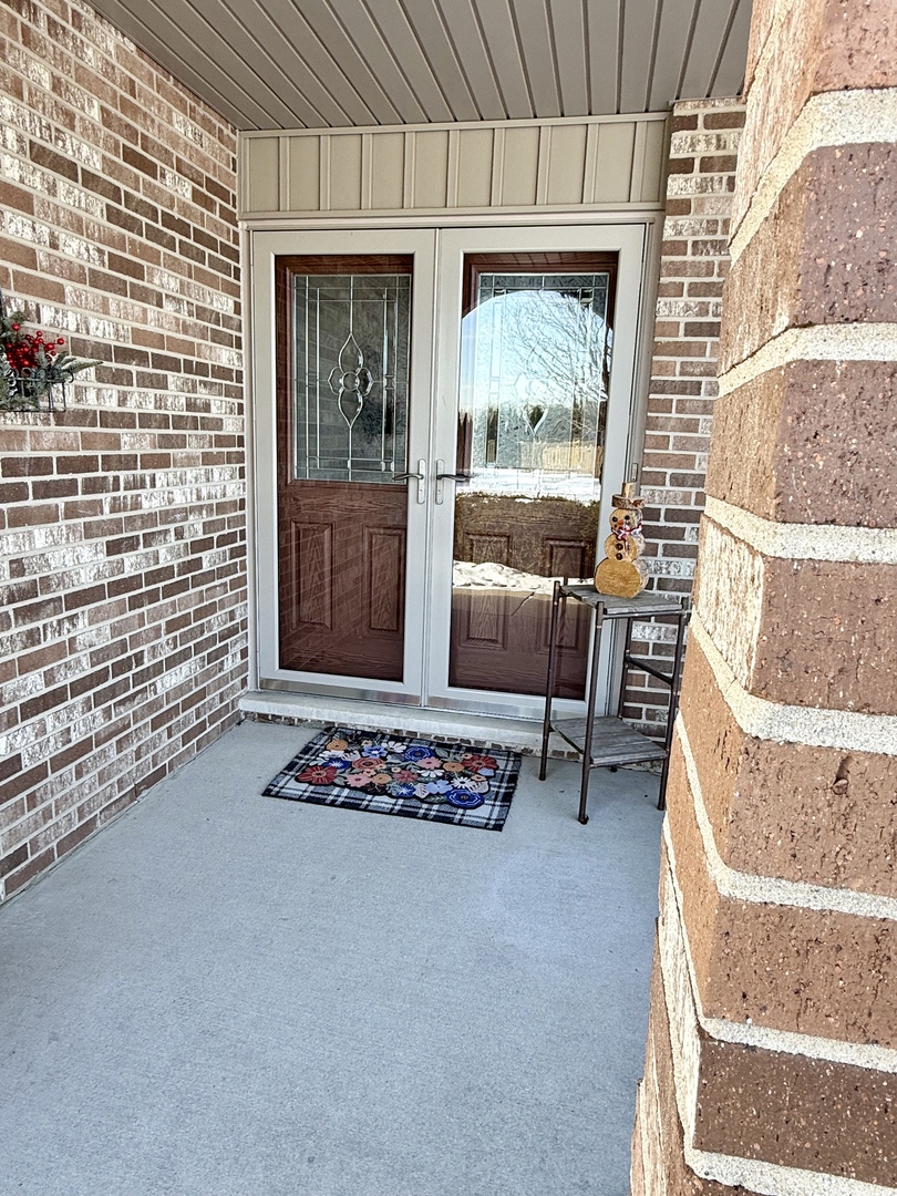 17362 Brook Hill Drive, Orland Park, IL 60467