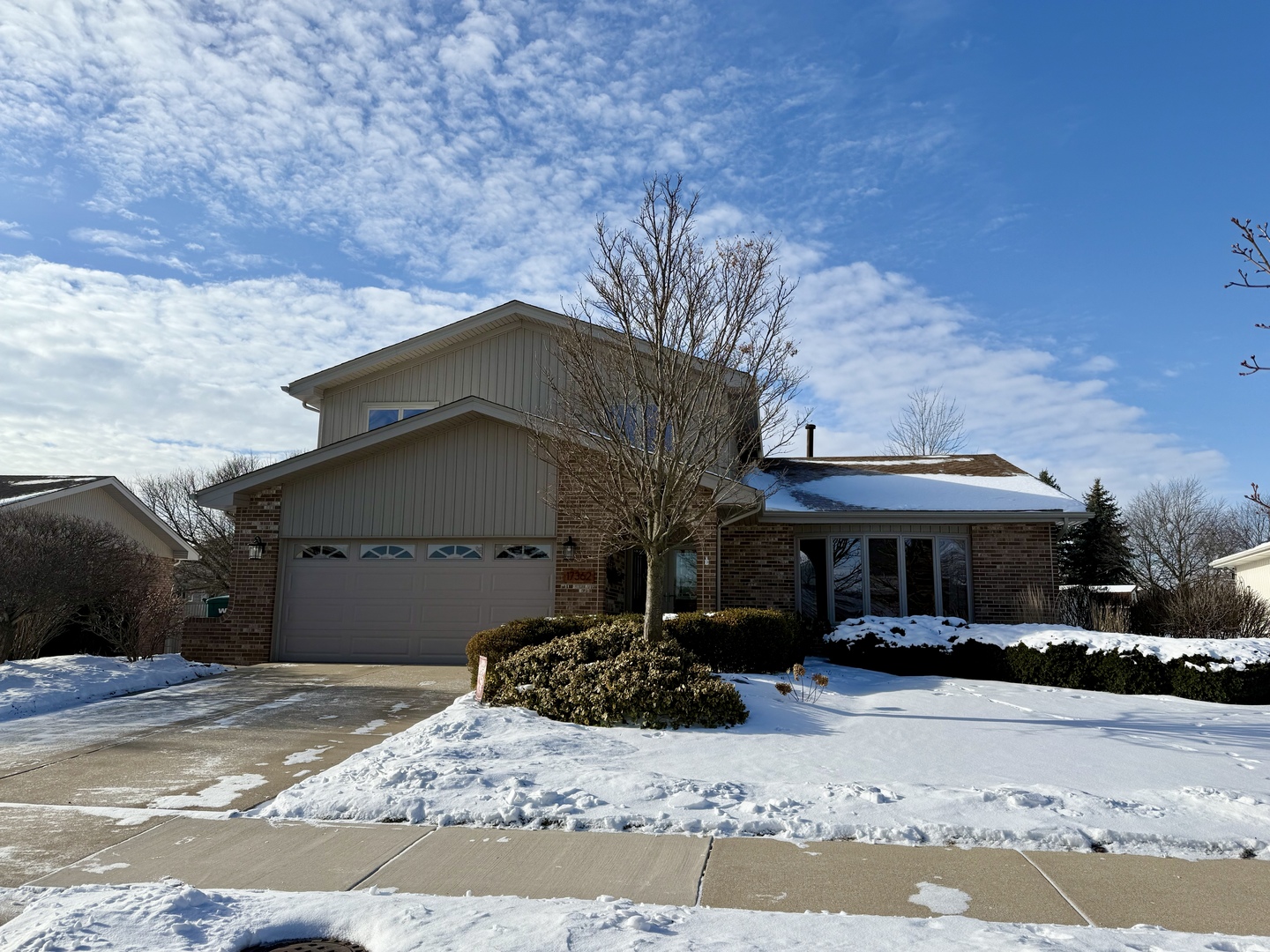 17362 Brook Hill Drive, Orland Park, IL 60467