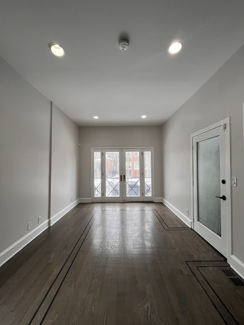 2731 N Campbell Avenue #1, Chicago, IL 60647