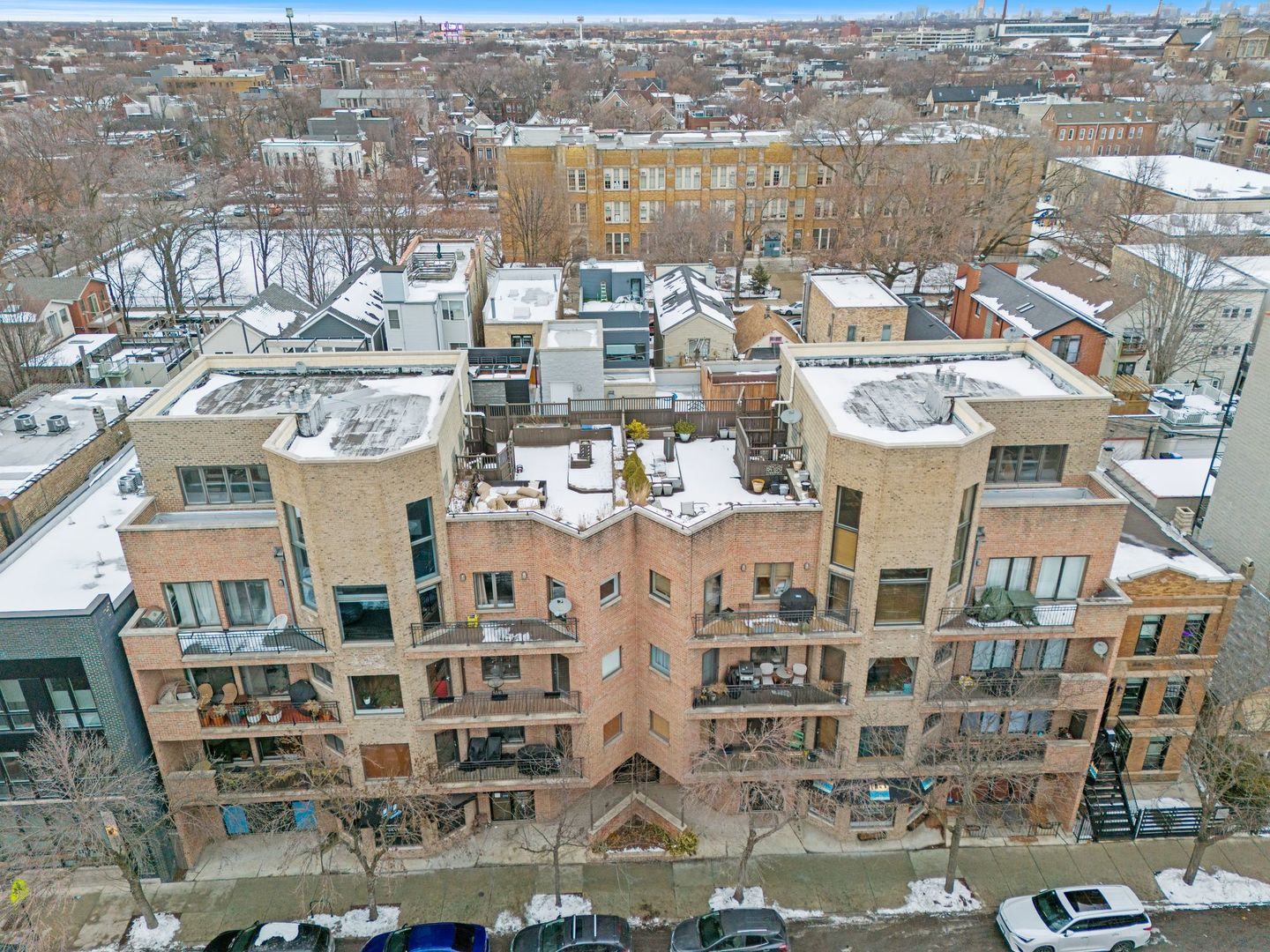 2236 W Armitage Avenue #403, Chicago, IL 60647