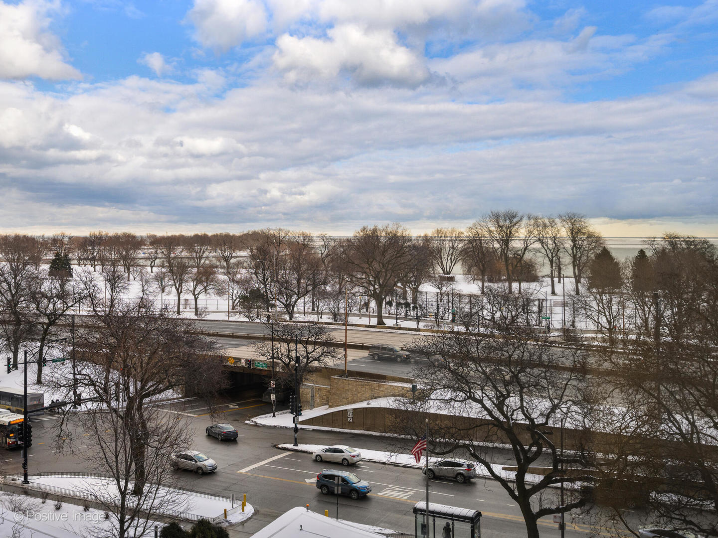 3950 N Lake Shore Drive #724, Chicago, IL 60613