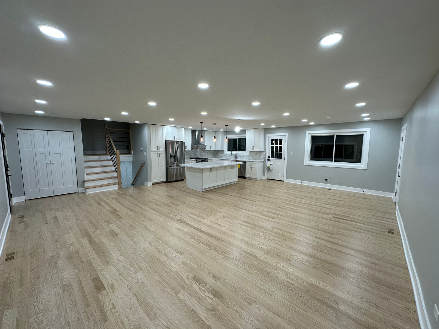 2927 Peachgate Court, Glenview, IL 60026