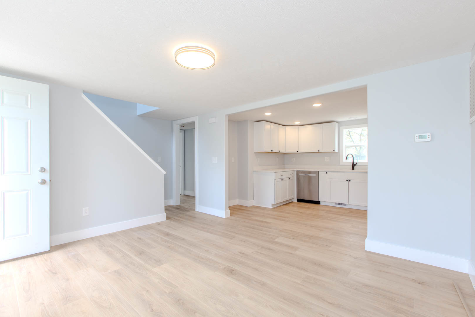 305 Chestnut Street, Hudson, IL 61748