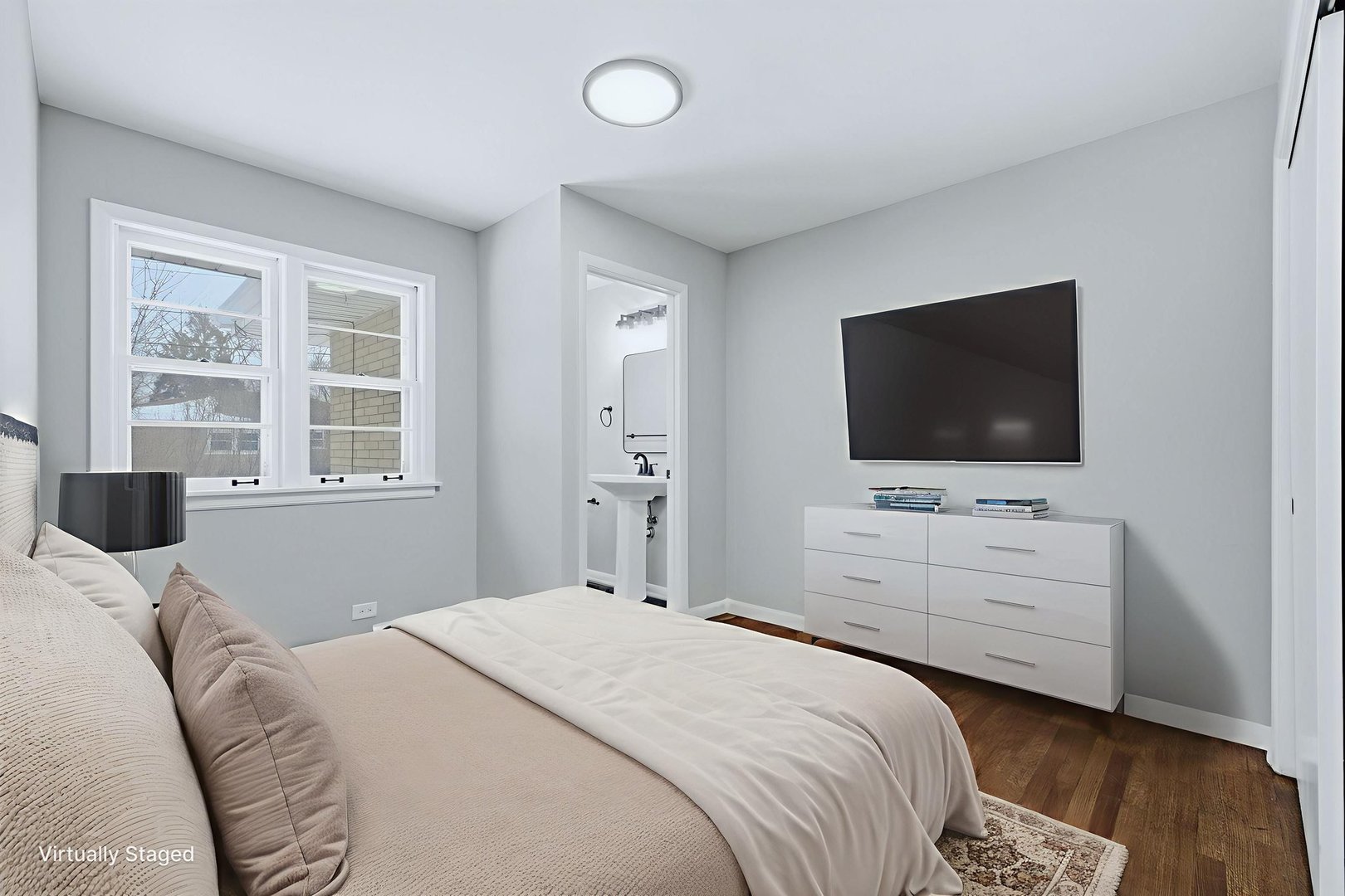 1006 E 163rd Street, South Holland, IL 60473