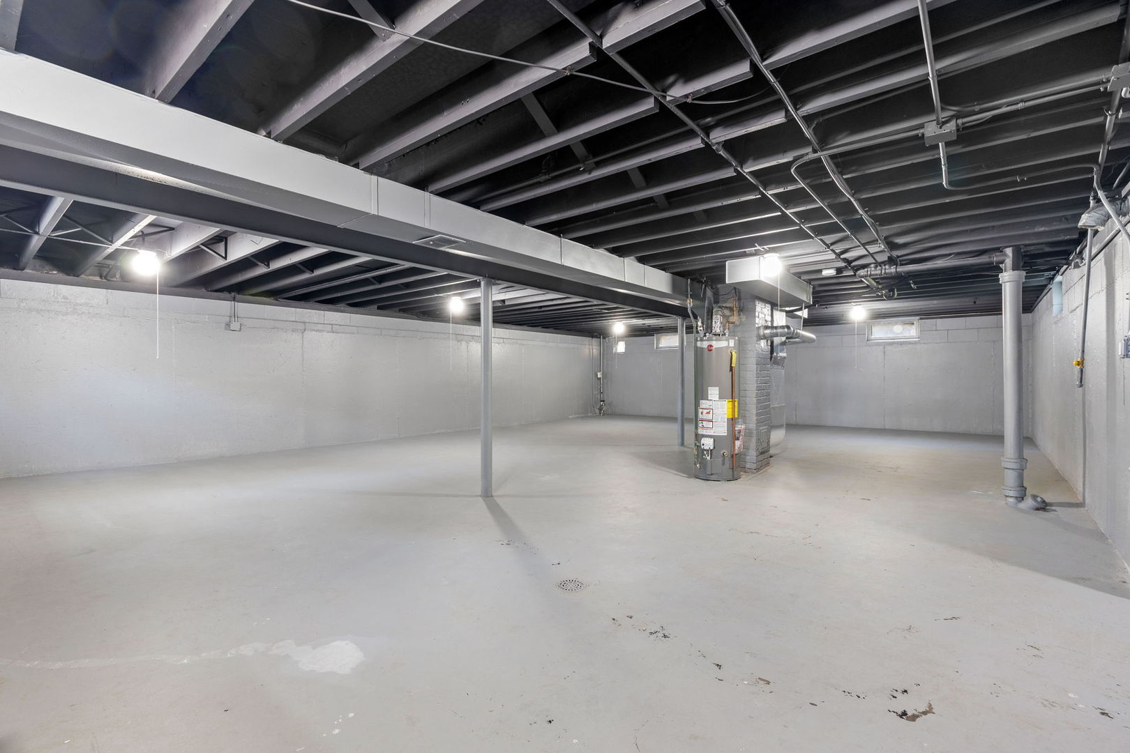 1006 E 163rd Street, South Holland, IL 60473