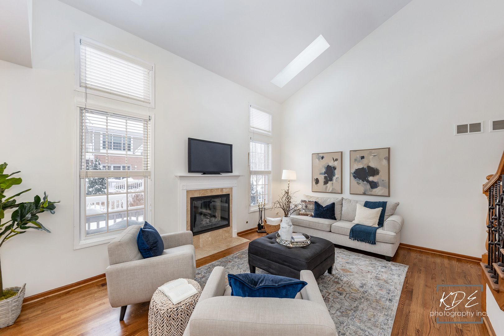 1512 Harbour Towne Place, Naperville, IL 60564