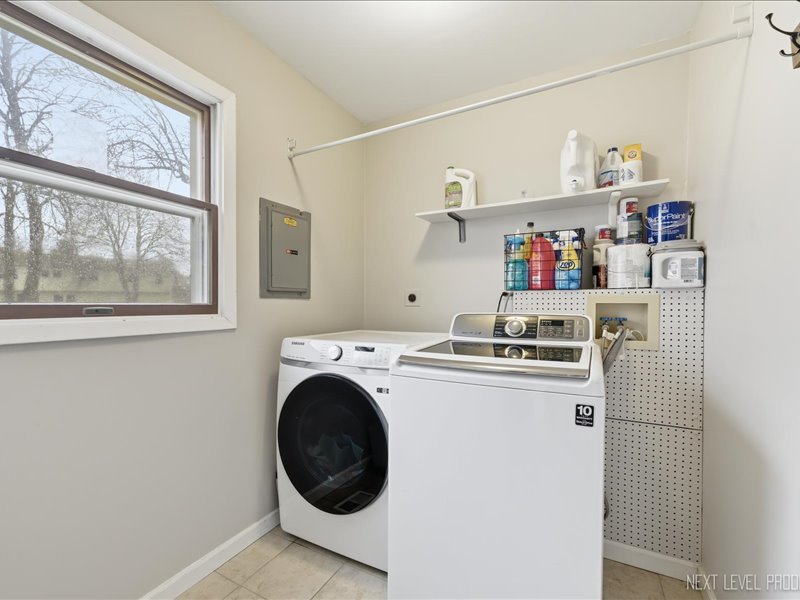 1503 Amherst Drive, Schaumburg, IL 60194