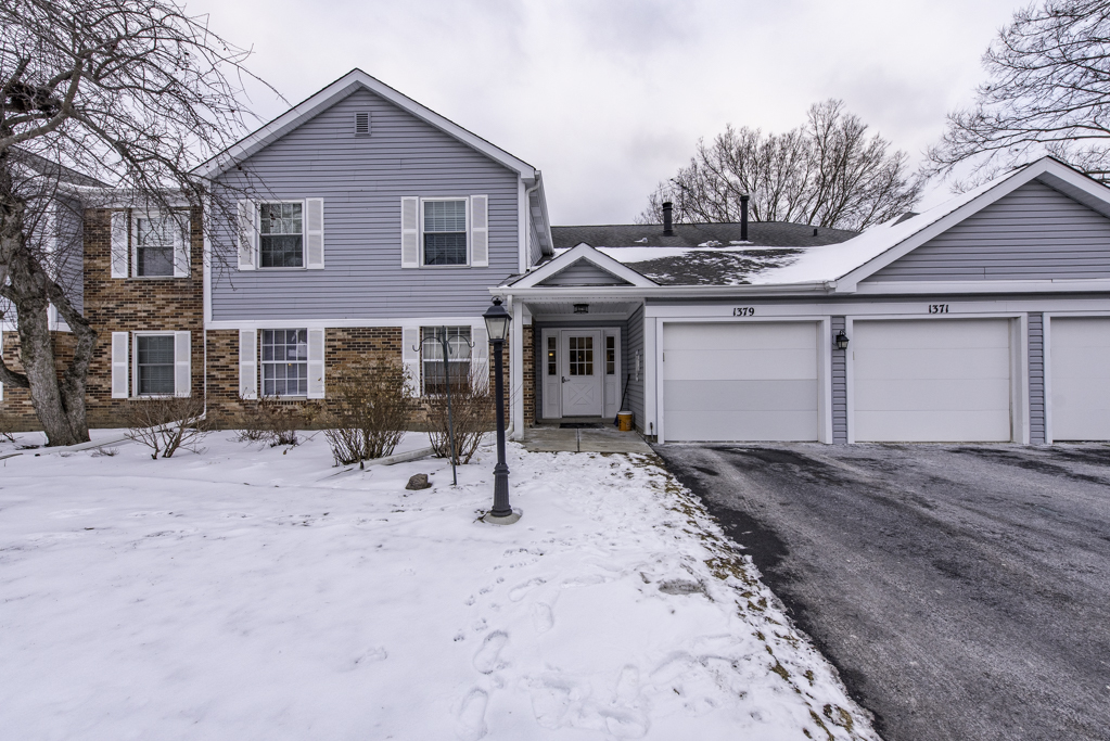 1367 STRATFORD Drive #1D, Gurnee, IL 60031