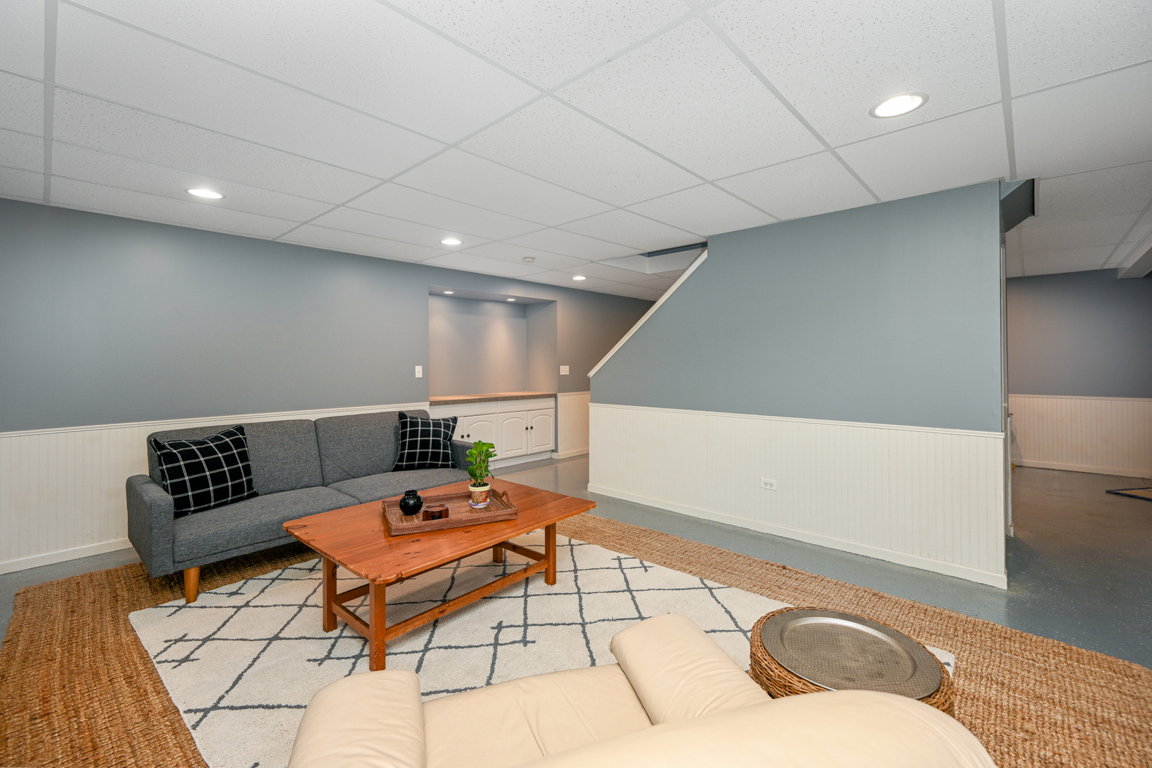 476 Longfellow Avenue, Glen Ellyn, IL 60137