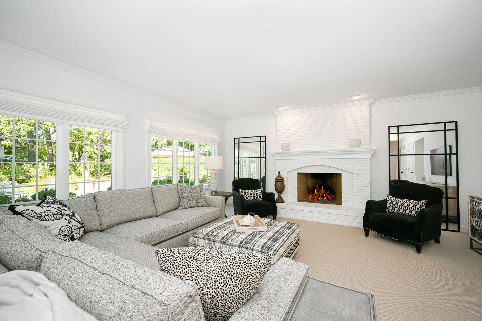 476 Longfellow Avenue, Glen Ellyn, IL 60137