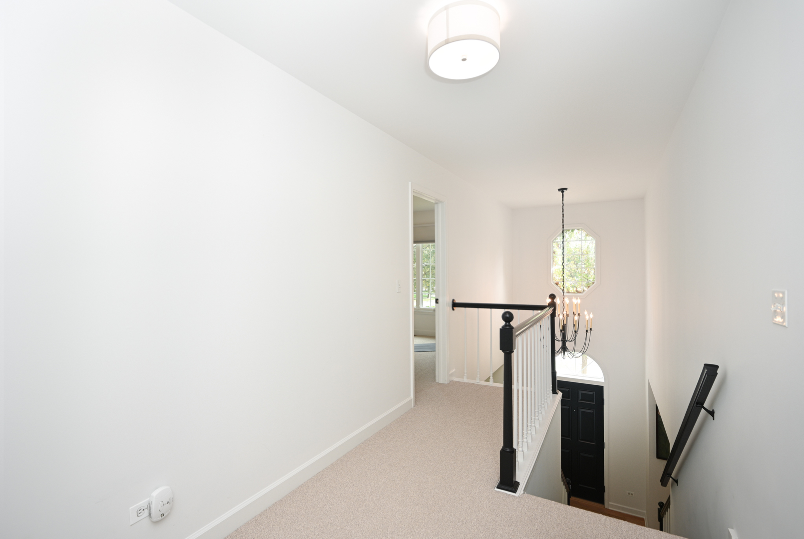 476 Longfellow Avenue, Glen Ellyn, IL 60137