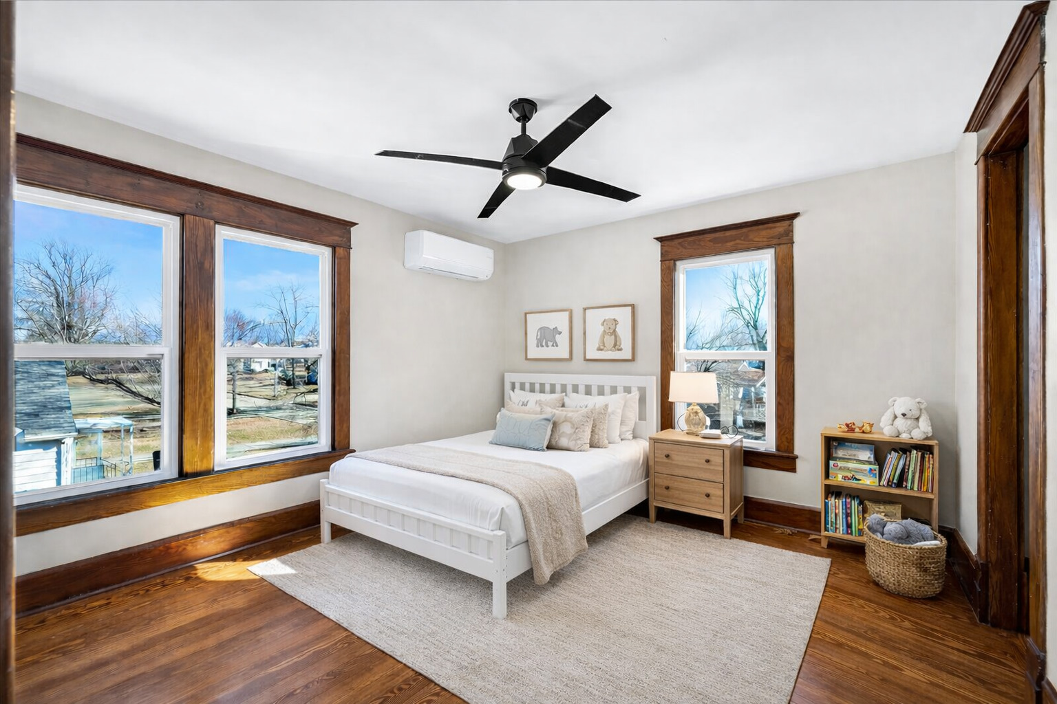 11 E 3rd Street, El Paso, IL 61738