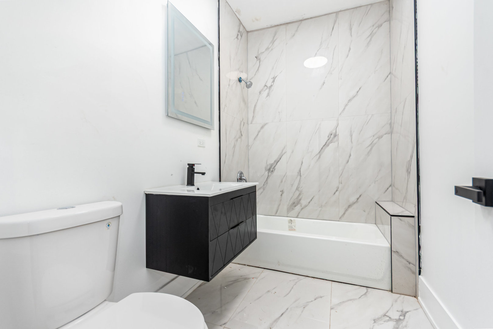 6336 S EBERHART Avenue, Chicago, IL 60637