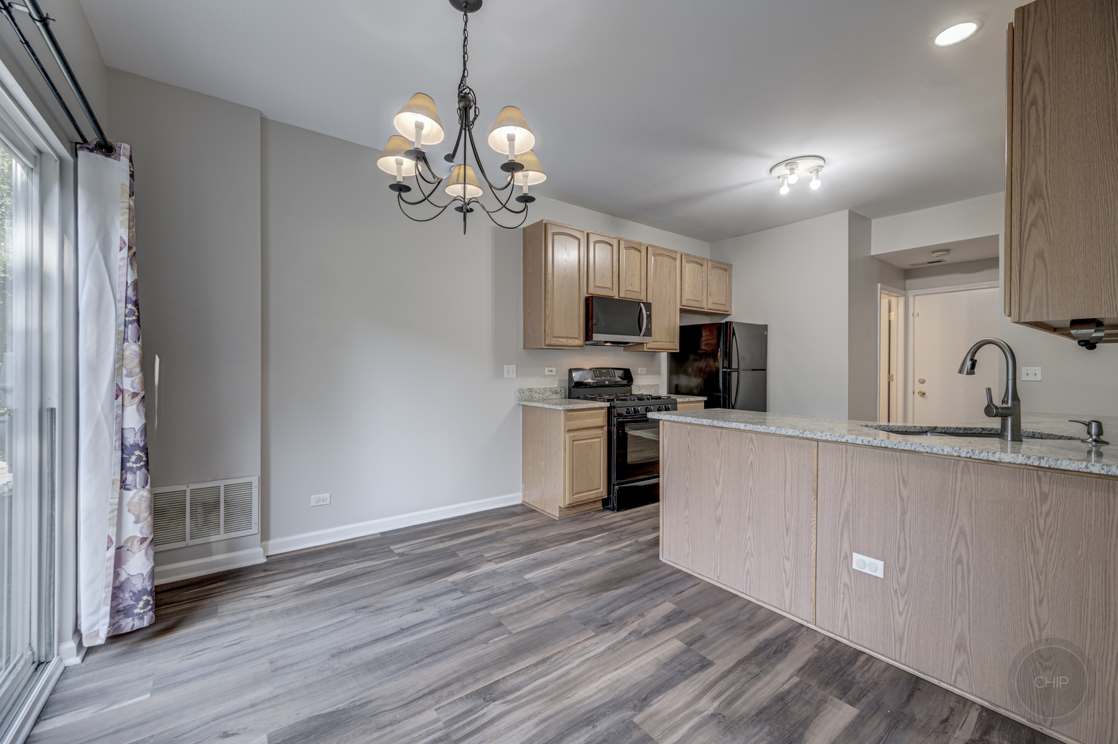 3933 Granite Court #3933, Aurora, IL 60504