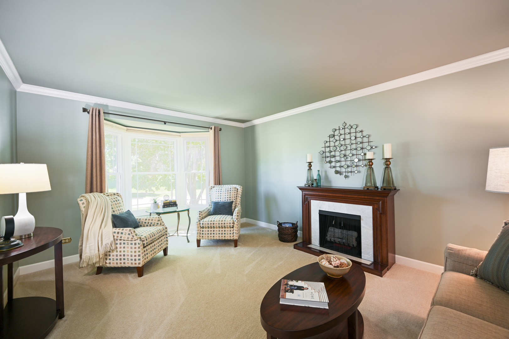 880 Hampton Drive, Carol Stream, IL 60188