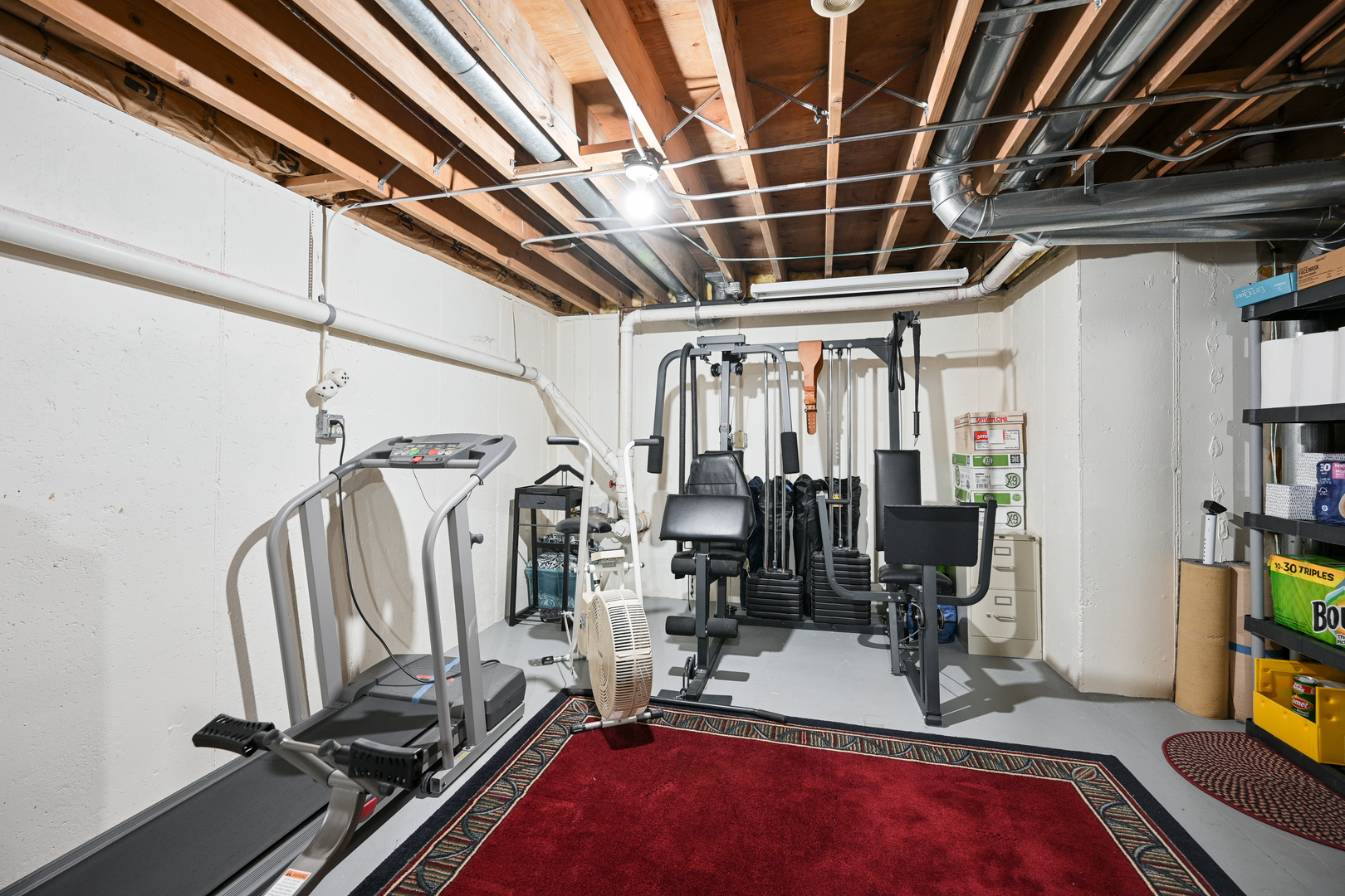 880 Hampton Drive, Carol Stream, IL 60188