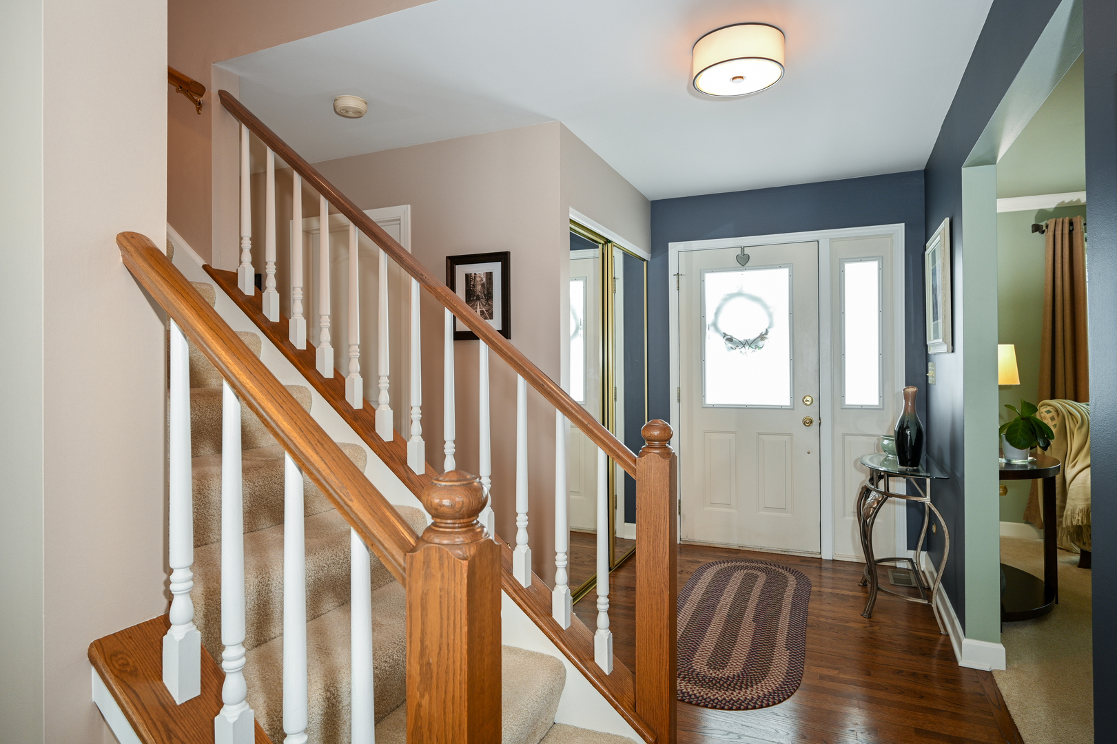 880 Hampton Drive, Carol Stream, IL 60188