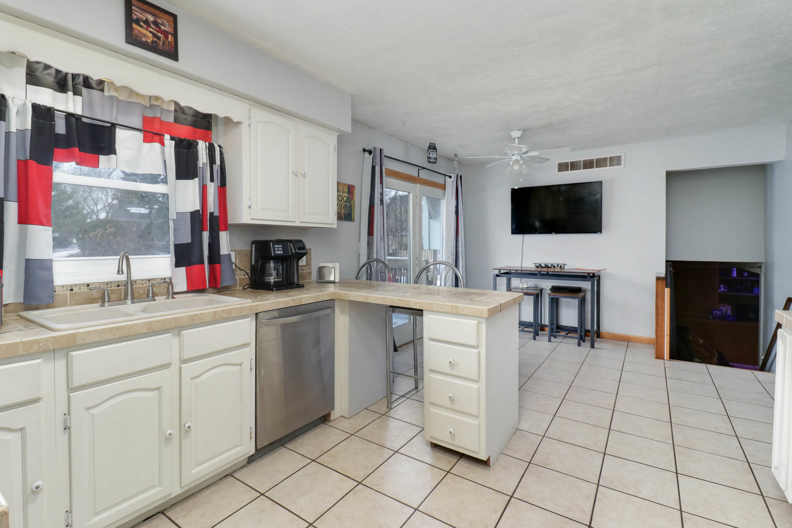 203 Edwards Drive, Normal, IL 61761