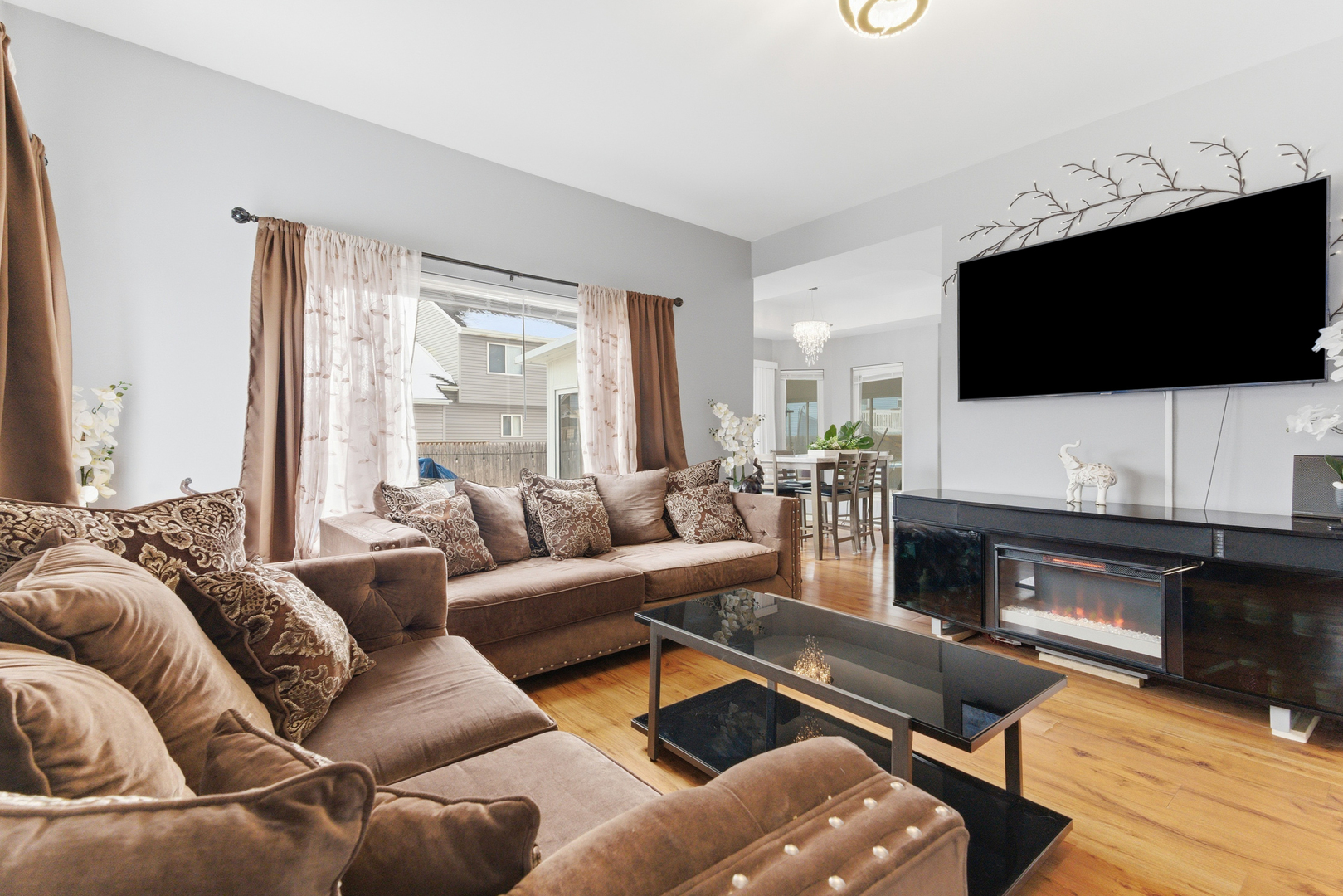 3805 Parkway Lane, Zion, IL 60099