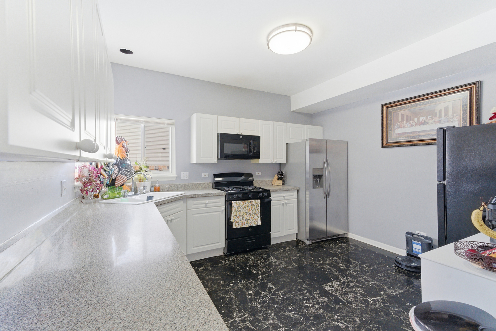 3805 Parkway Lane, Zion, IL 60099