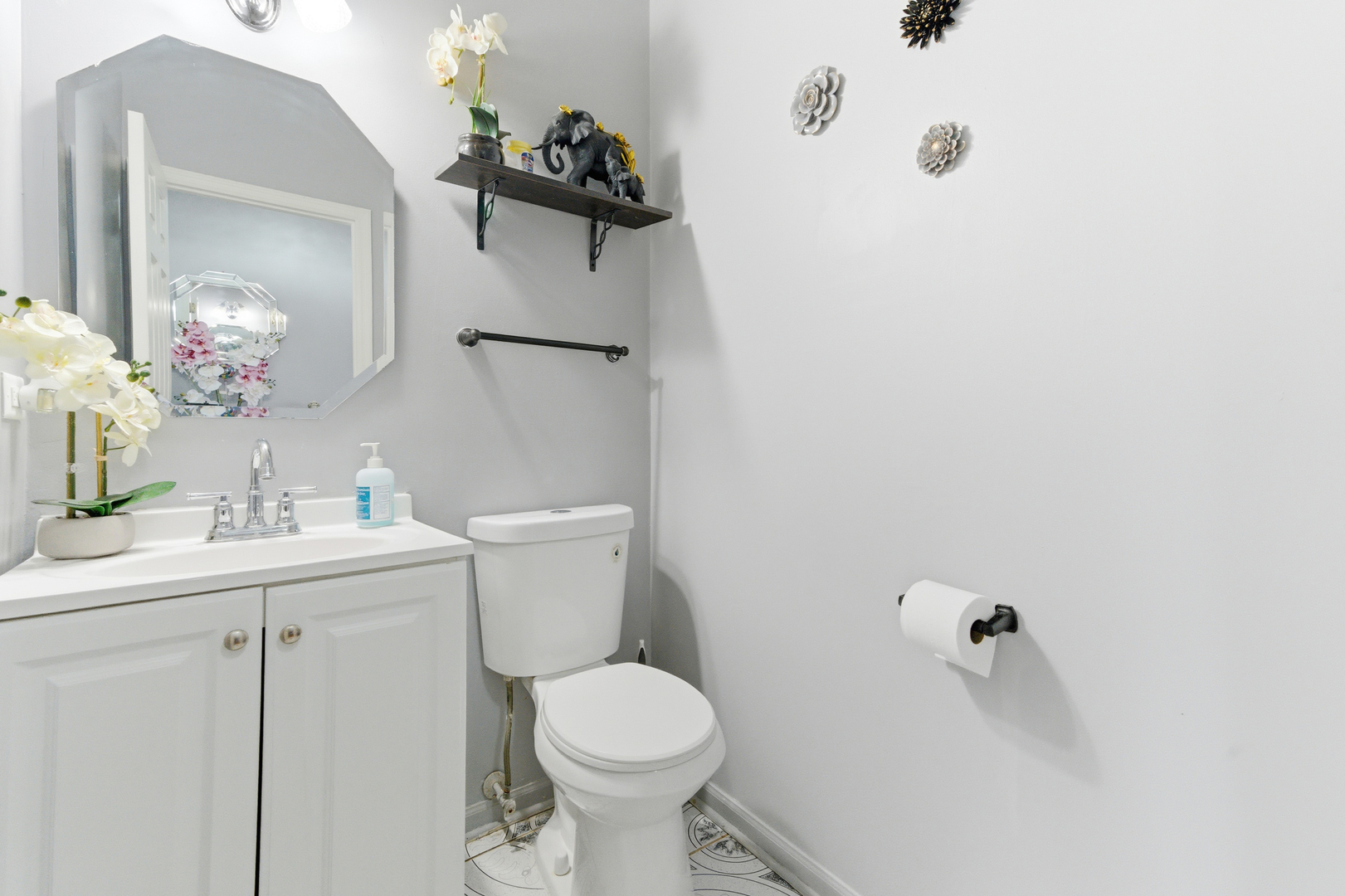 3805 Parkway Lane, Zion, IL 60099