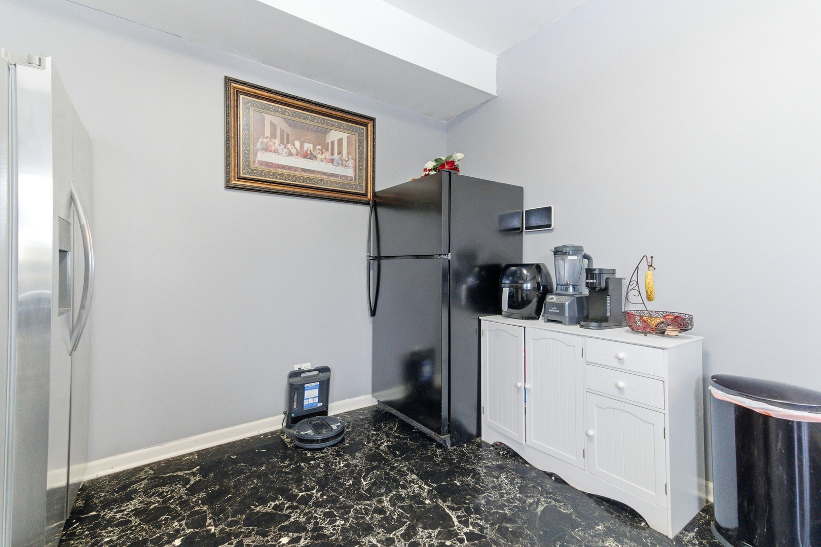 3805 Parkway Lane, Zion, IL 60099