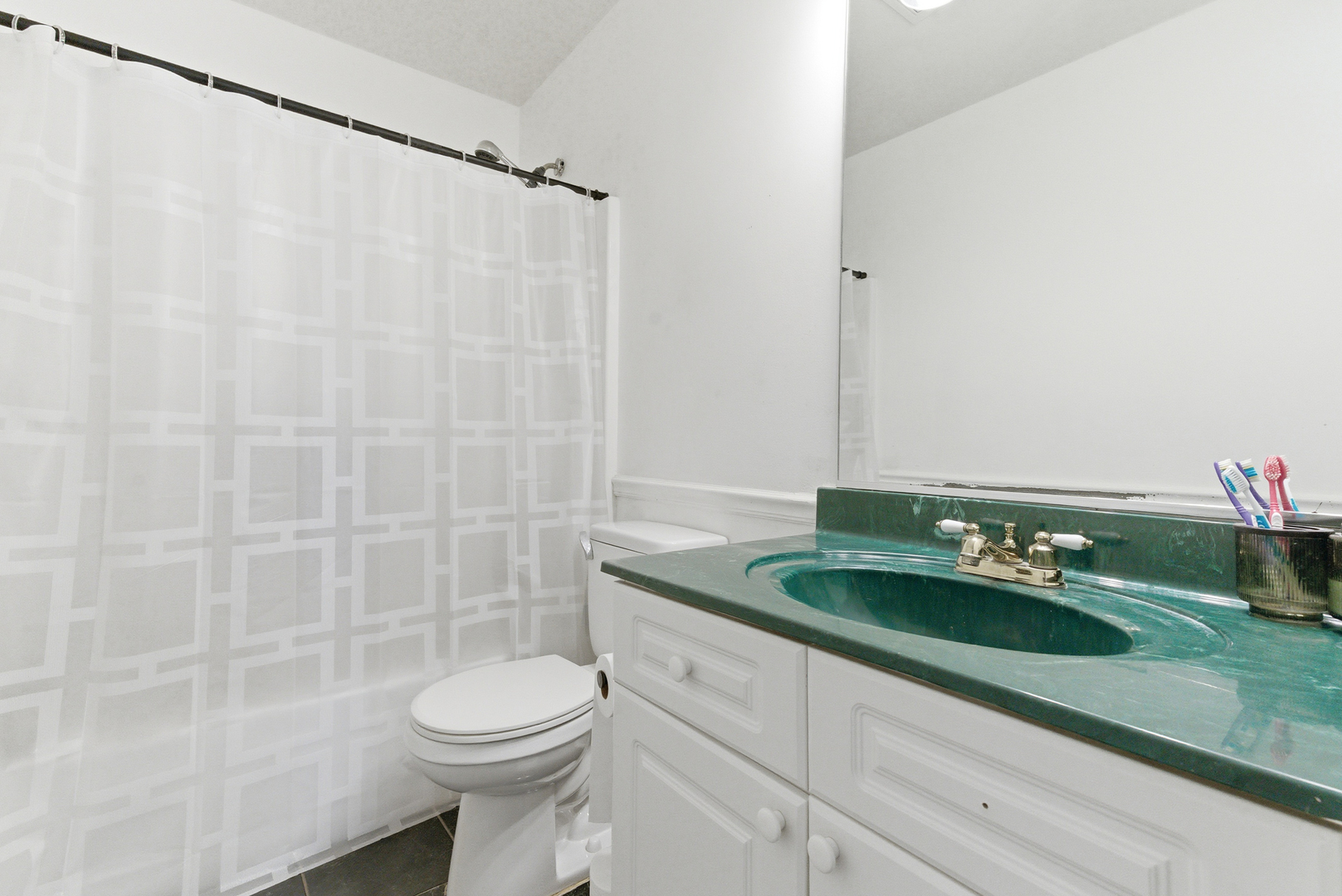 3805 Parkway Lane, Zion, IL 60099