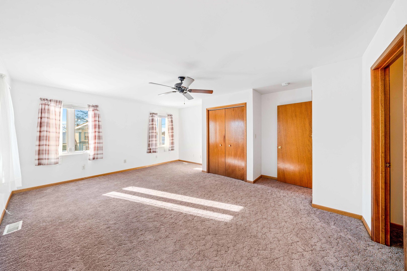 421 E Church Street, Sandwich, IL 60548