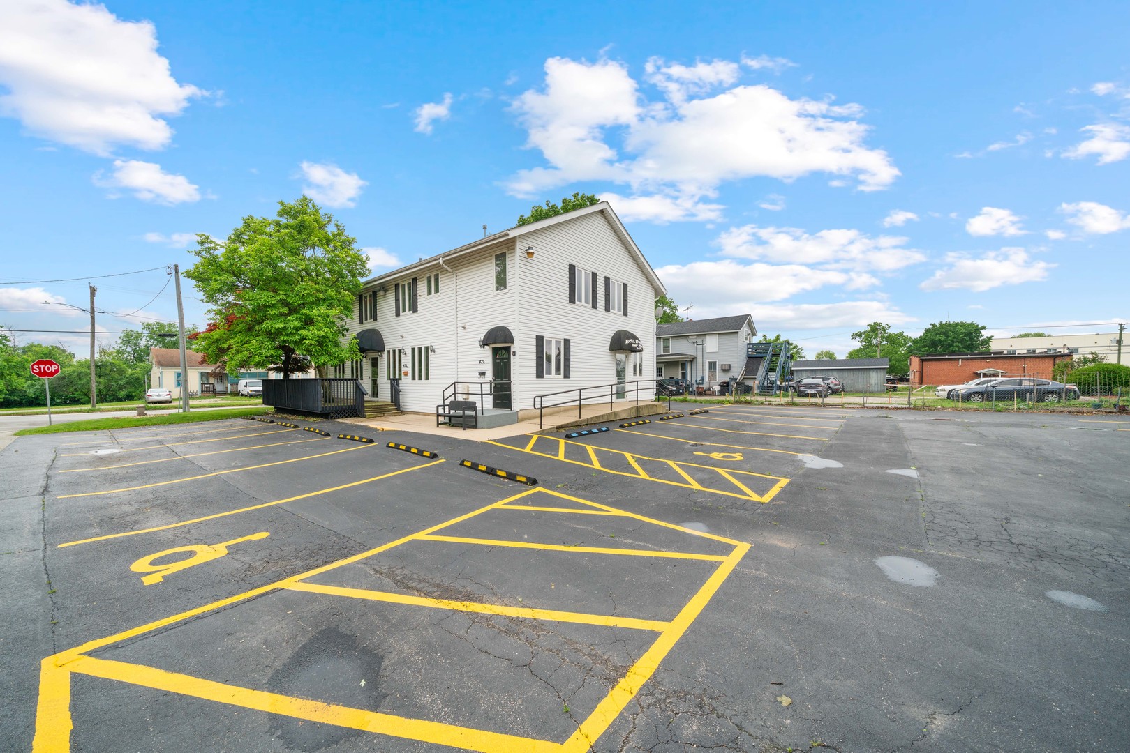 421 E Church Street, Sandwich, IL 60548