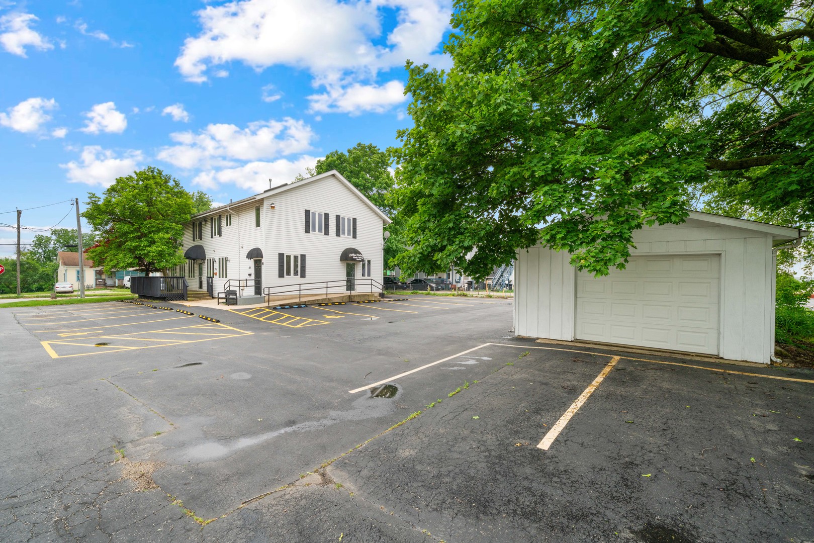 421 E Church Street, Sandwich, IL 60548