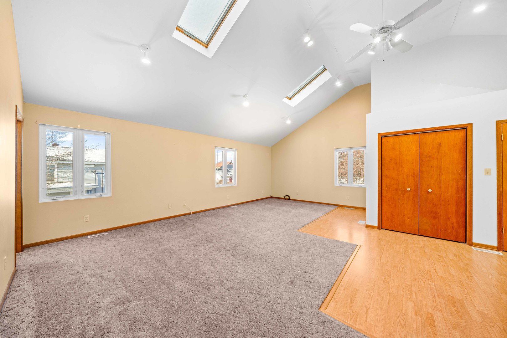 421 E Church Street, Sandwich, IL 60548