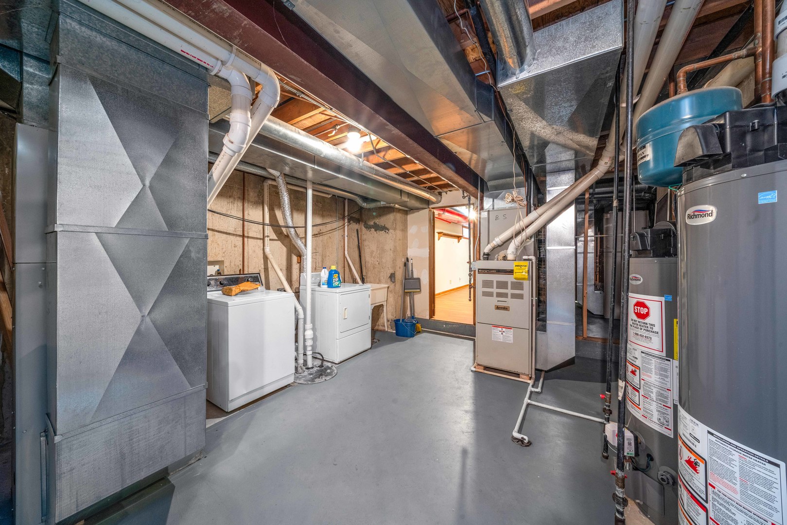 421 E Church Street, Sandwich, IL 60548